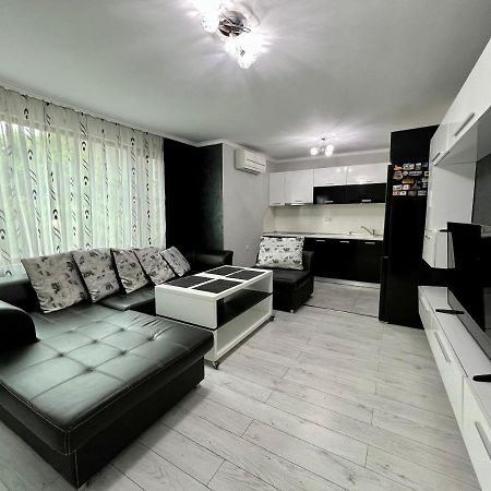 Tea Apartments 포마리 외부 사진